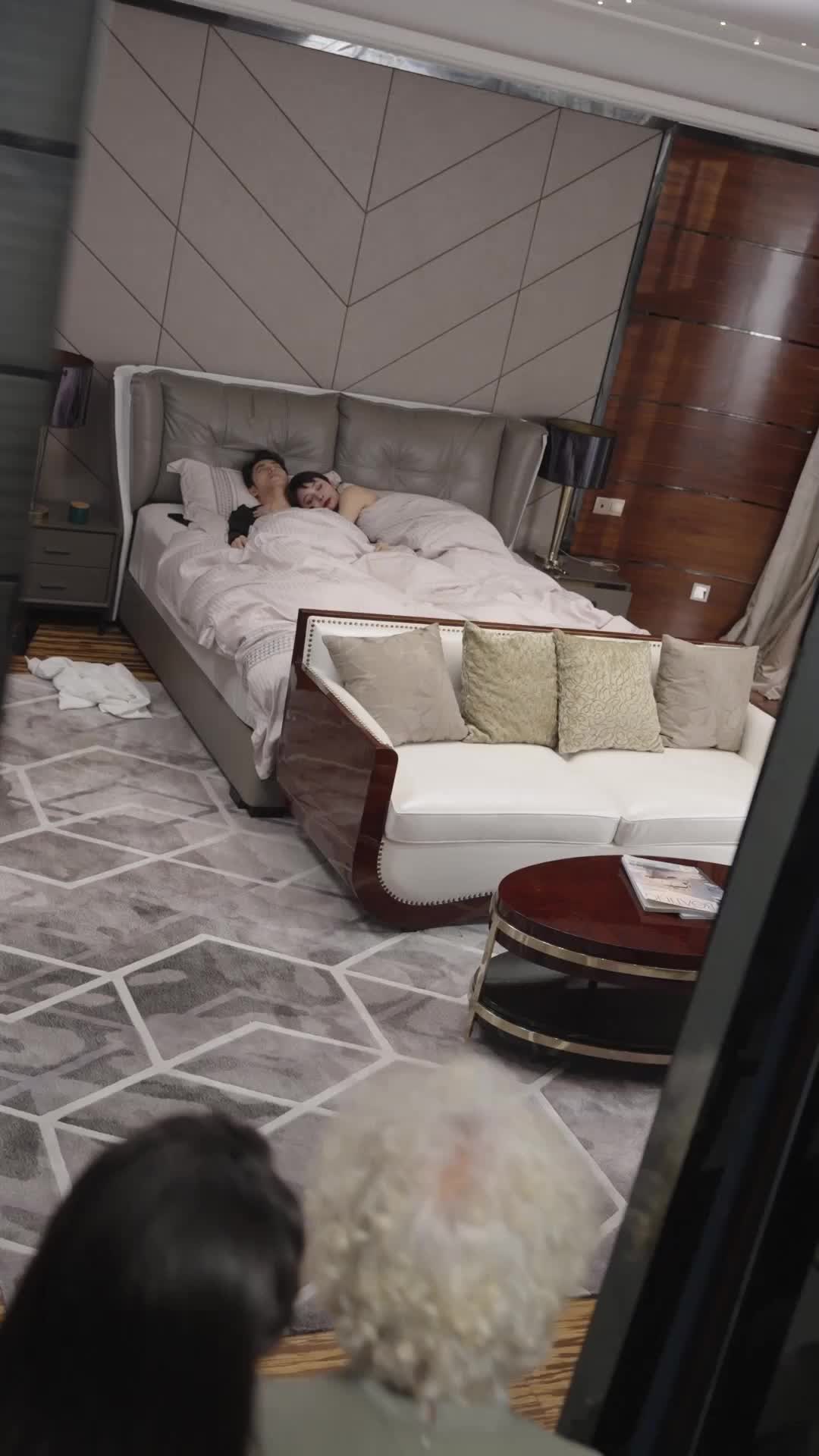 الحلقة 42 - صعود من رماد الجنون